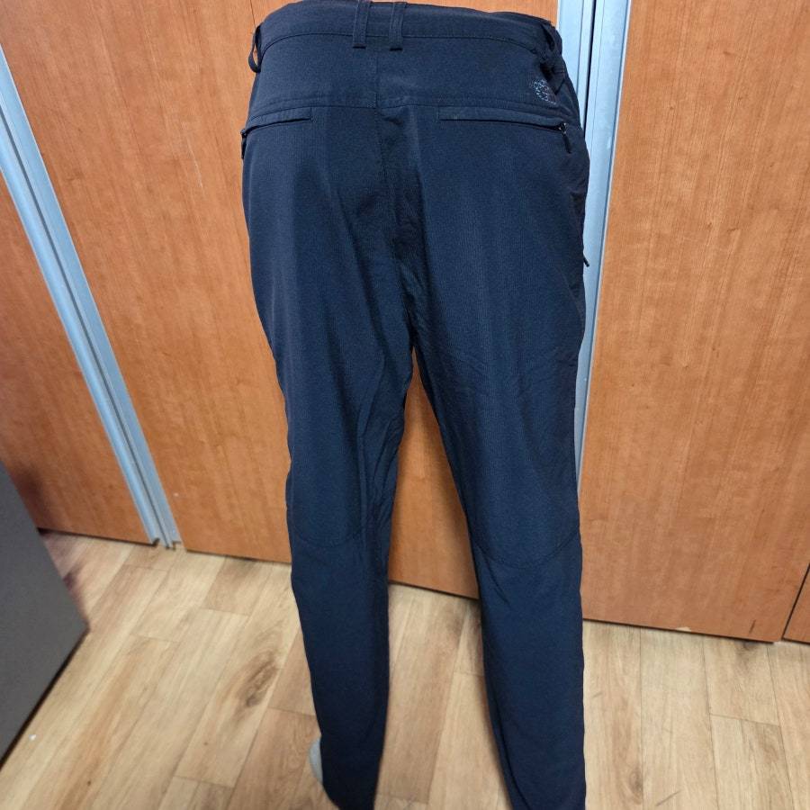 THENORTHFACE노스페이스아웃도어바지90입니다만약34에서36정도