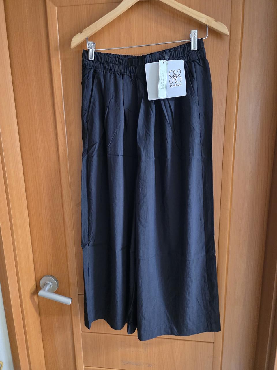 (새상품) 바이브릿짓 시원한 와이드 팬츠 2종 다 드려요^^(66사이즈)
