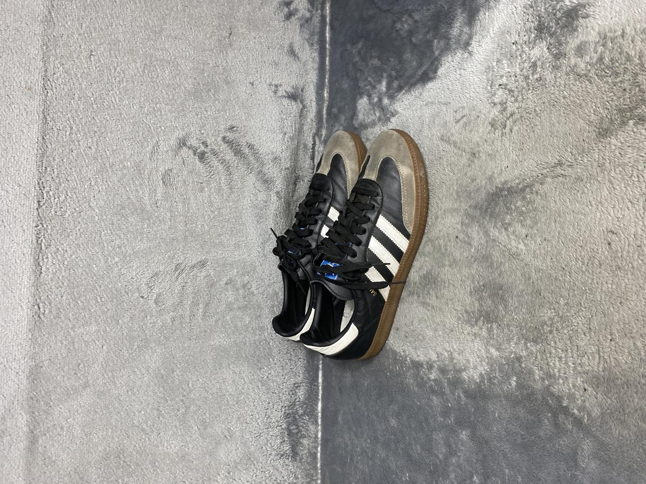 아디다스 스니커즈 270