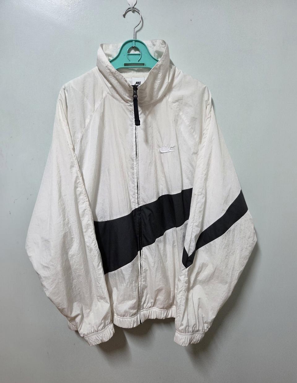 나이키 빅 스우시 바람막이(110 XXL)