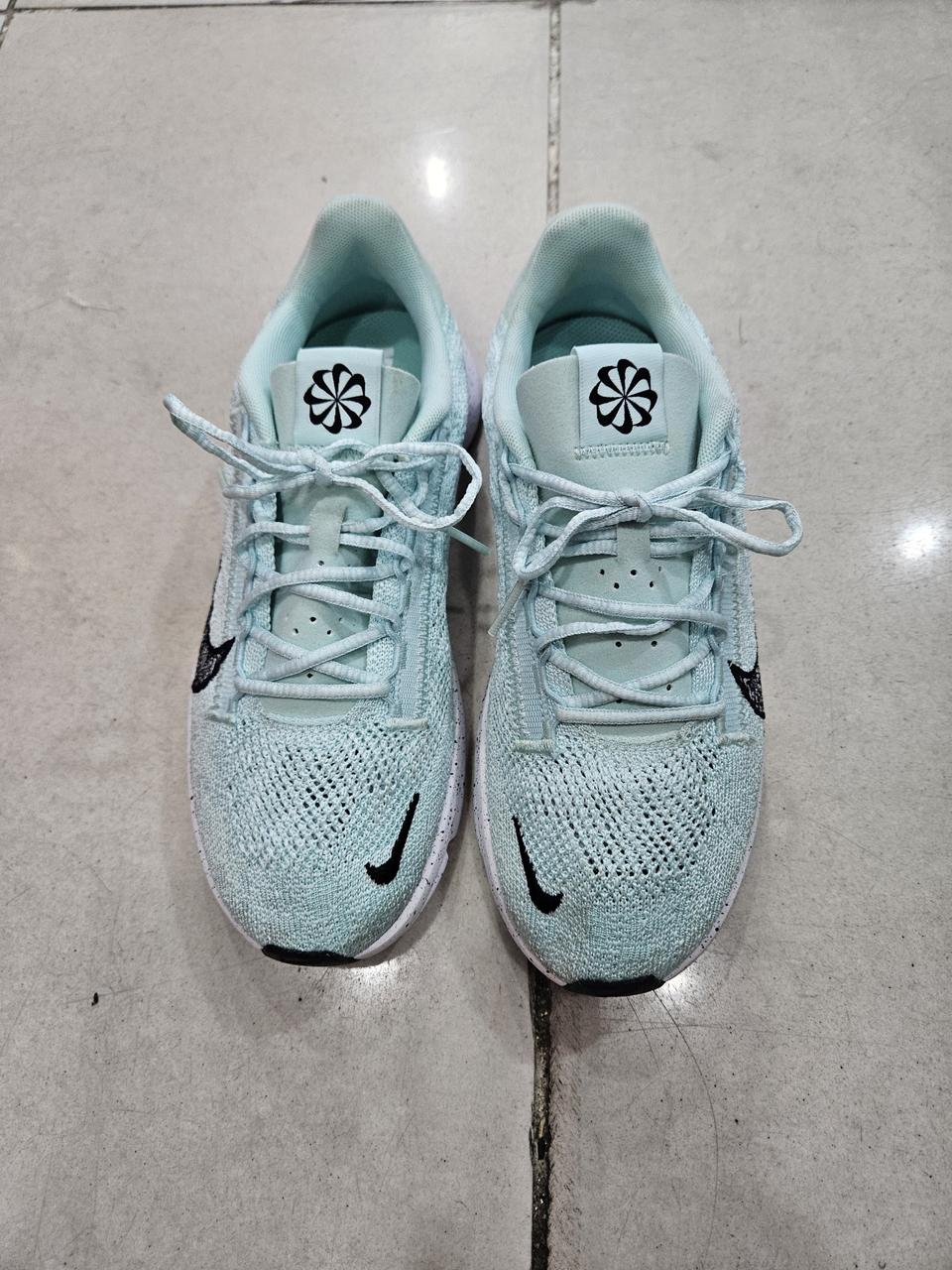 나이키운동화(240)