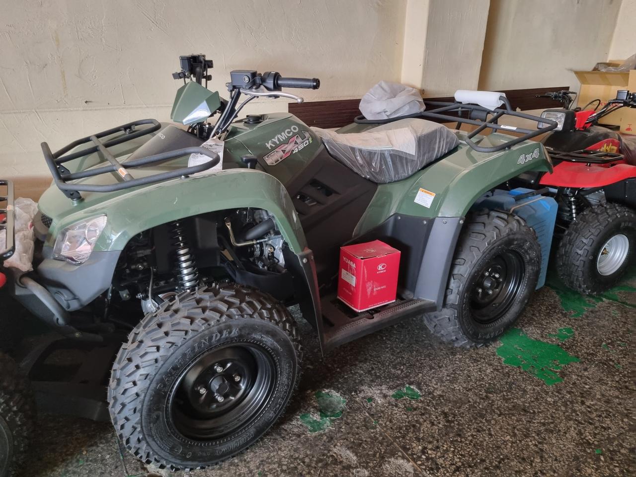 킴코 대만산 사륜구동 ATV MXU450i