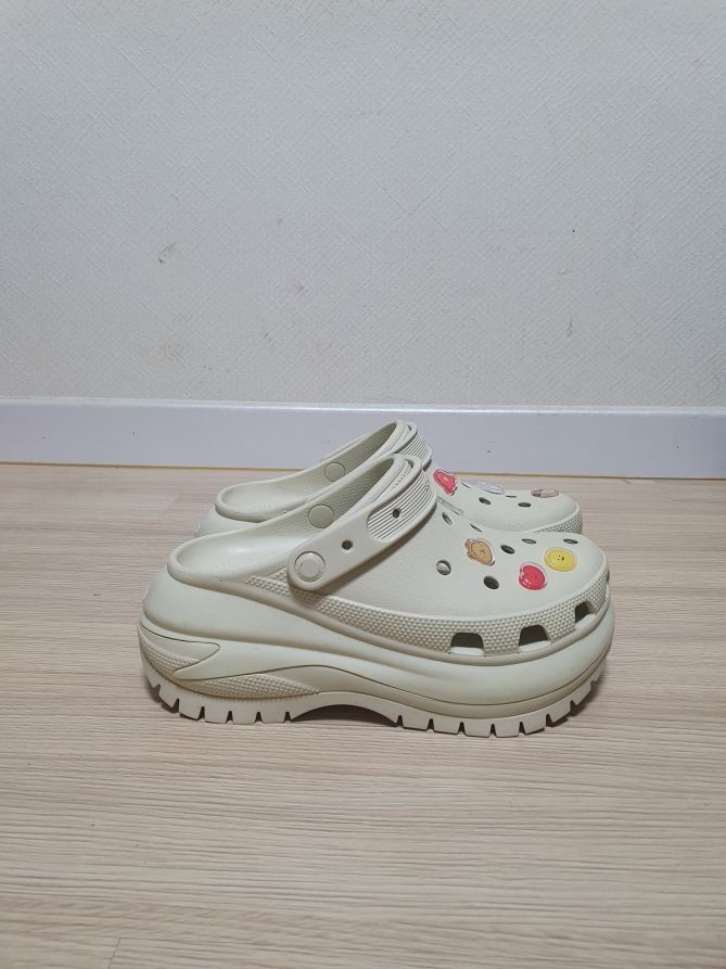 크록스 메가 크러쉬 클로그 여성 260 공용 250
