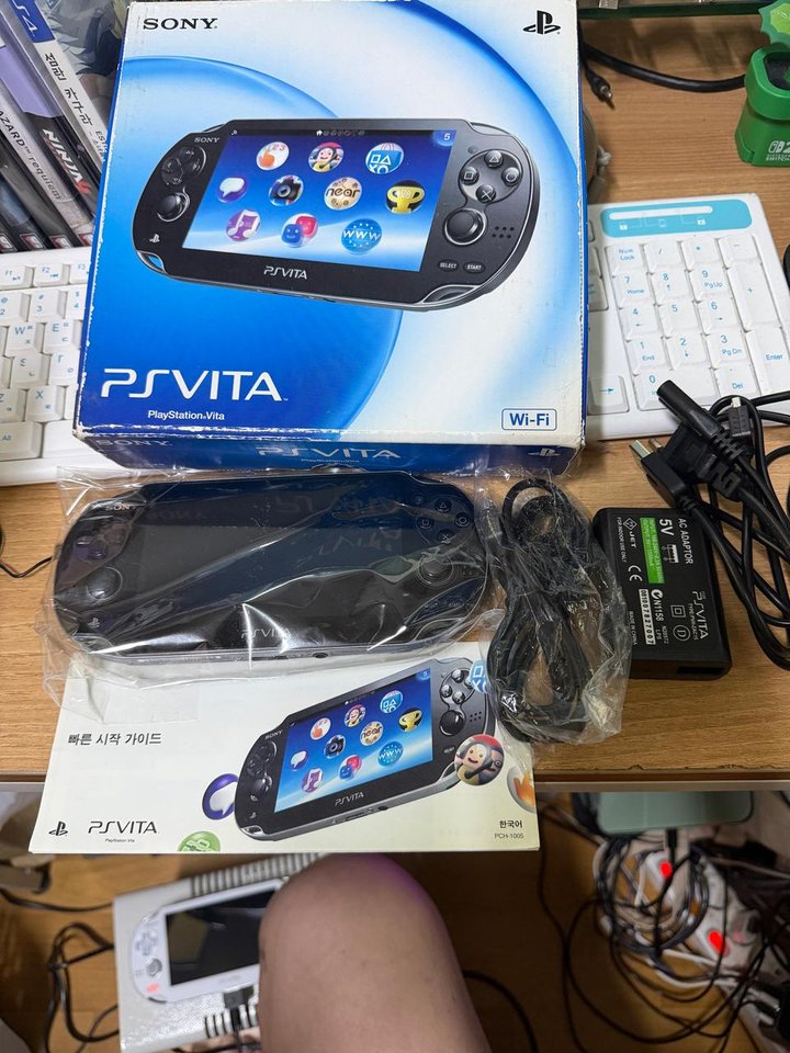 ps vita (플스 비타) 1005 za01 게임기