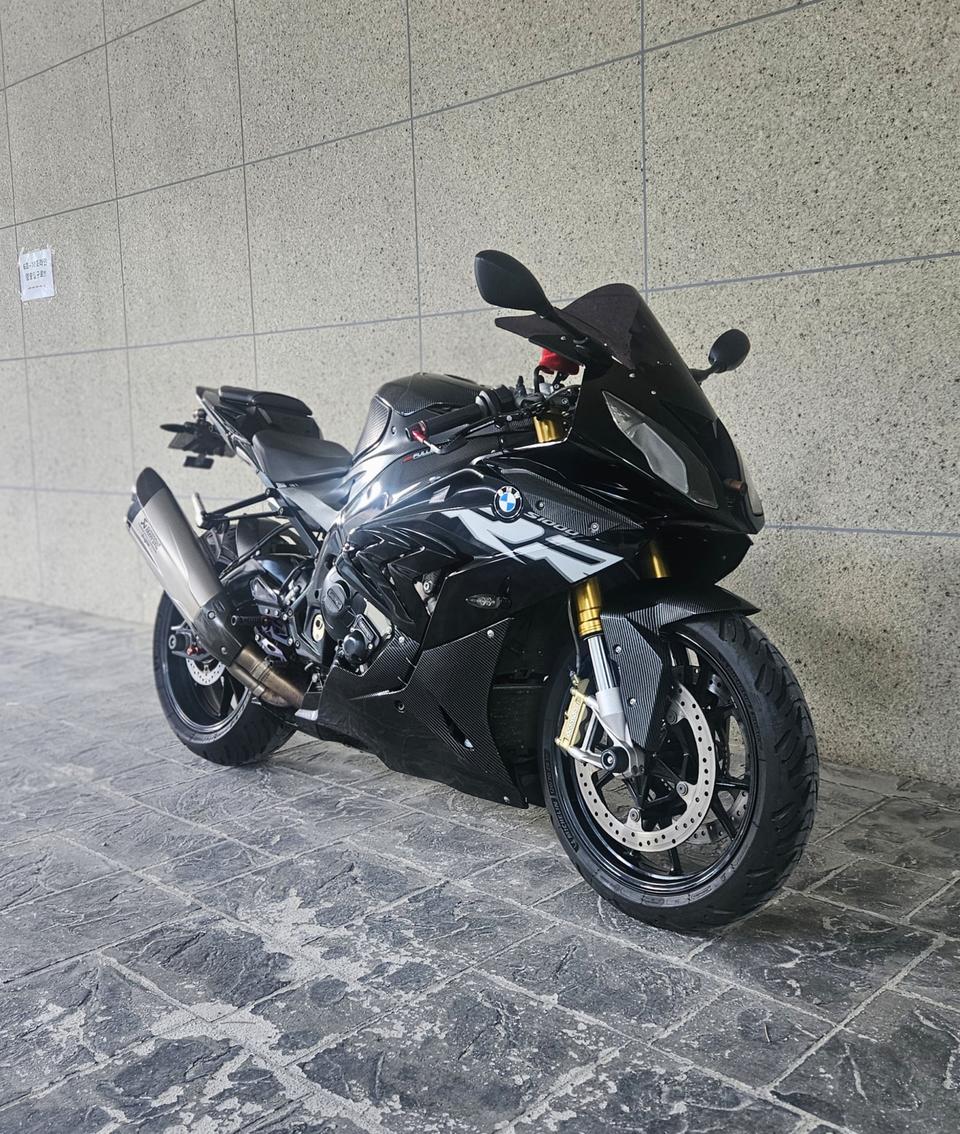 2018 S1000RR 풀배기 판매합니다.