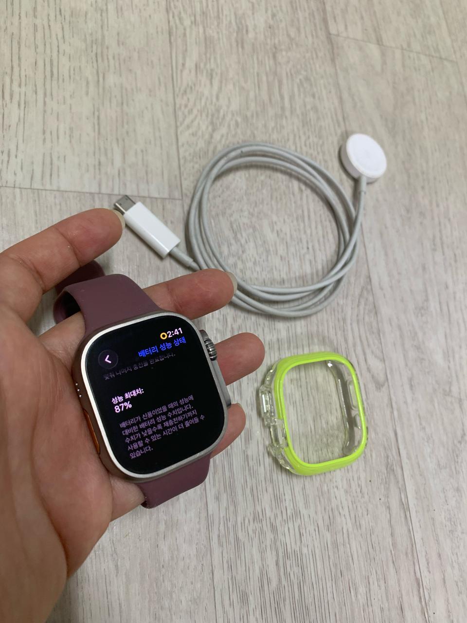애플워치 울트라1 티타늄 49mm 배터리87%