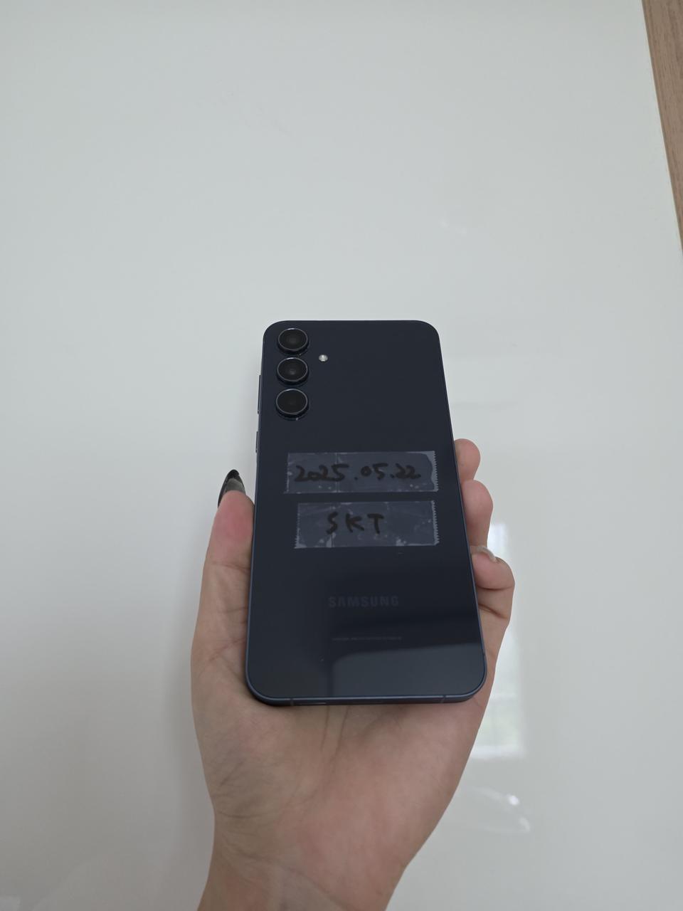 갤럭시퀀텀5 128G