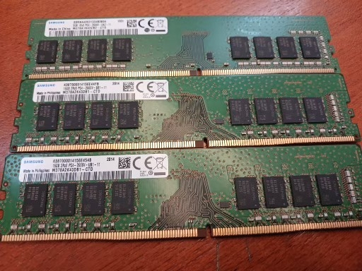 삼겅 데스크탑 램 16 GB 2개  8GB 1개