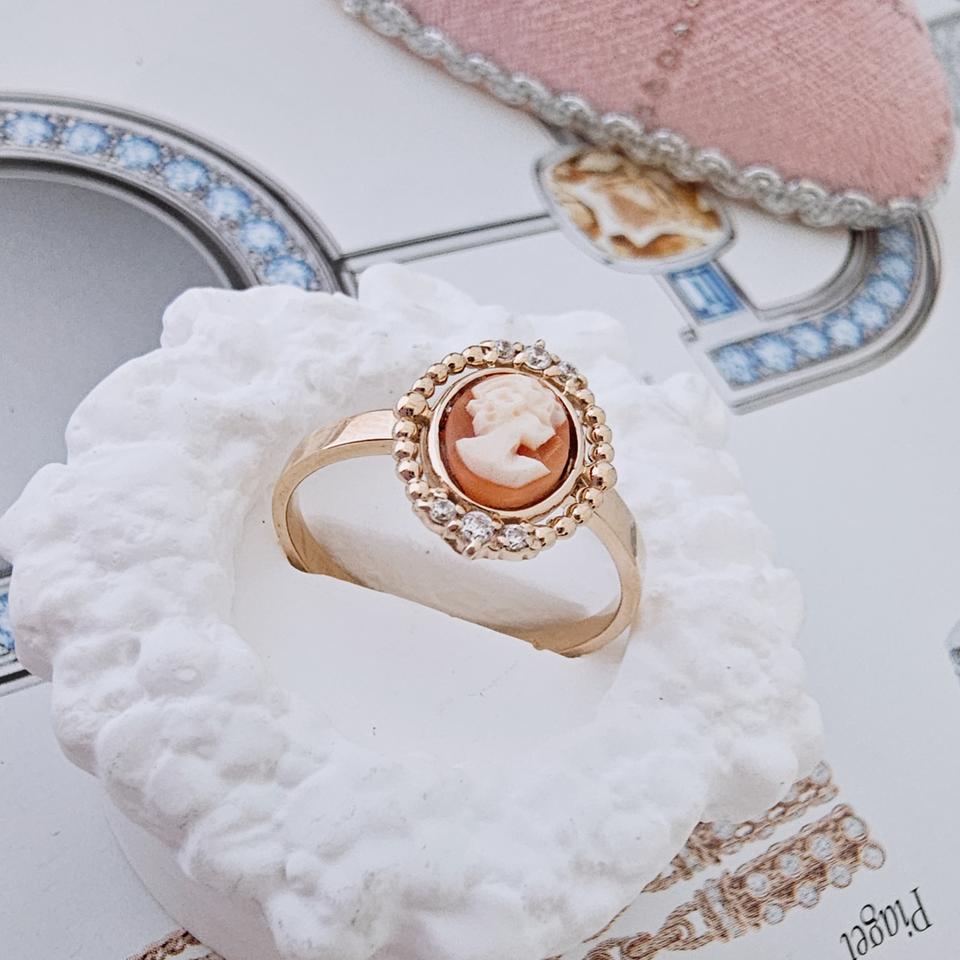 18k 카메오 반지