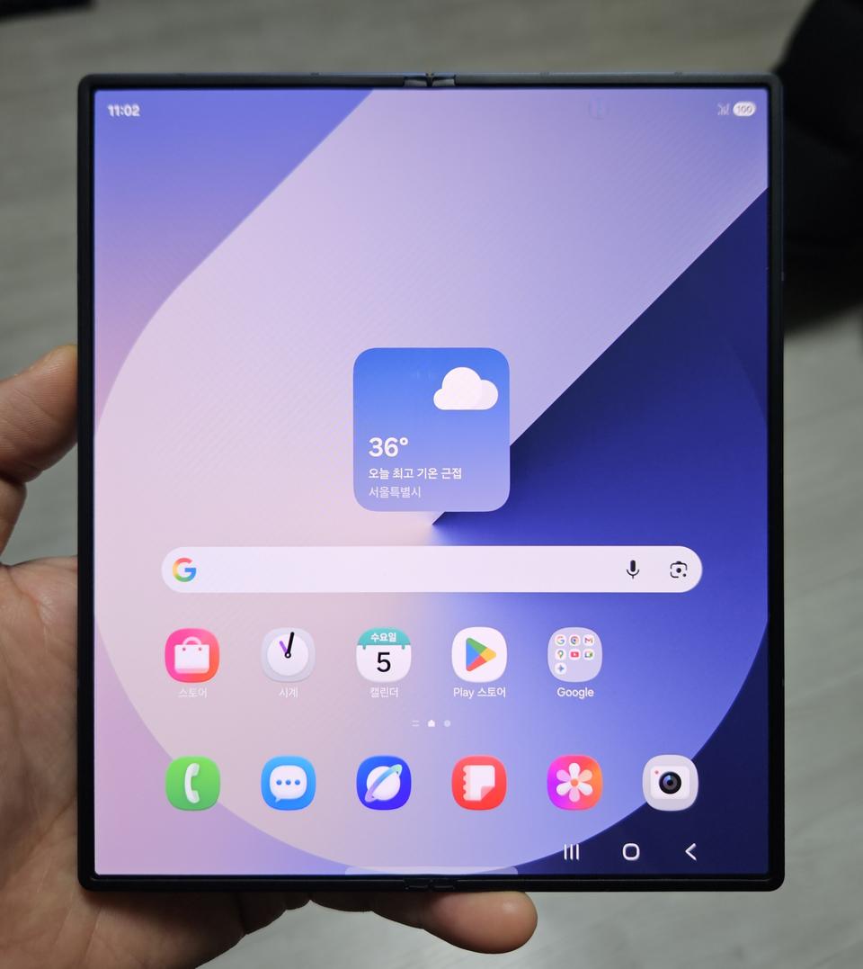 갤럭시 Z폴드6 네이비 256GB 싸게 팝니다.