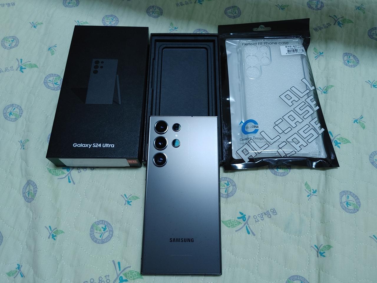 풀박 S급 ㅡ 갤럭시 S24 울트라 256GB