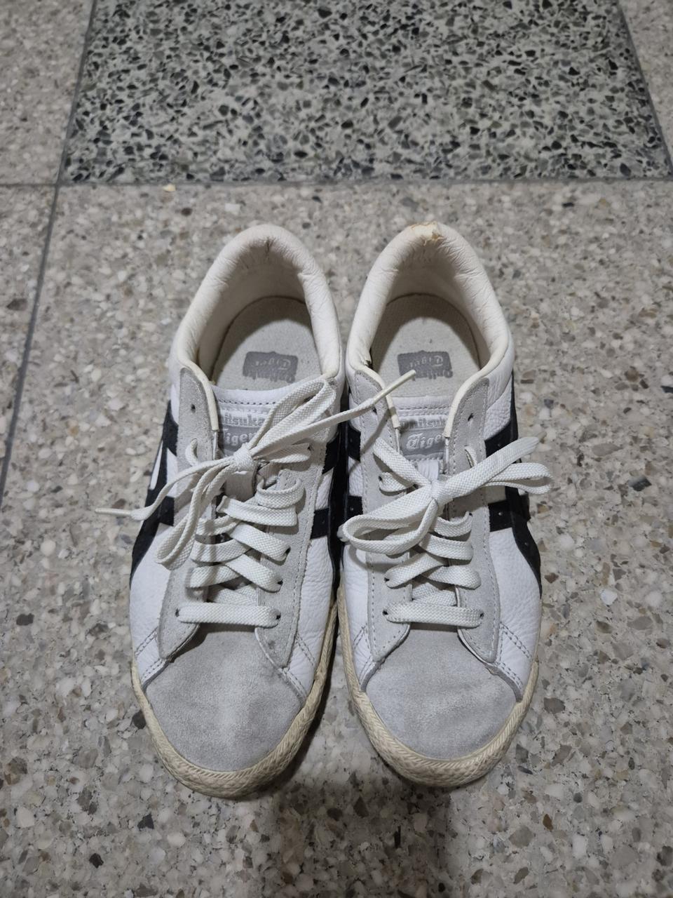 아식스 운동화 240