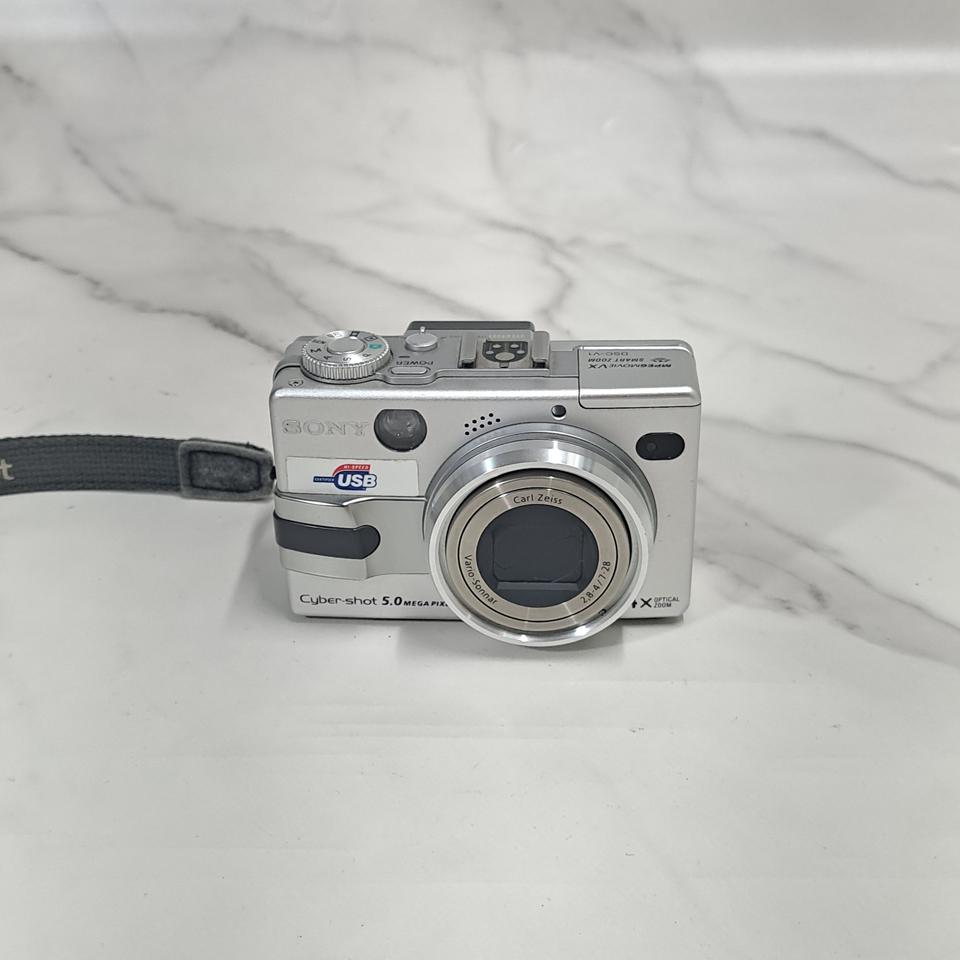 상태A 소니 사이버샷 CyerShot DSC-V1 빈티지 카메라