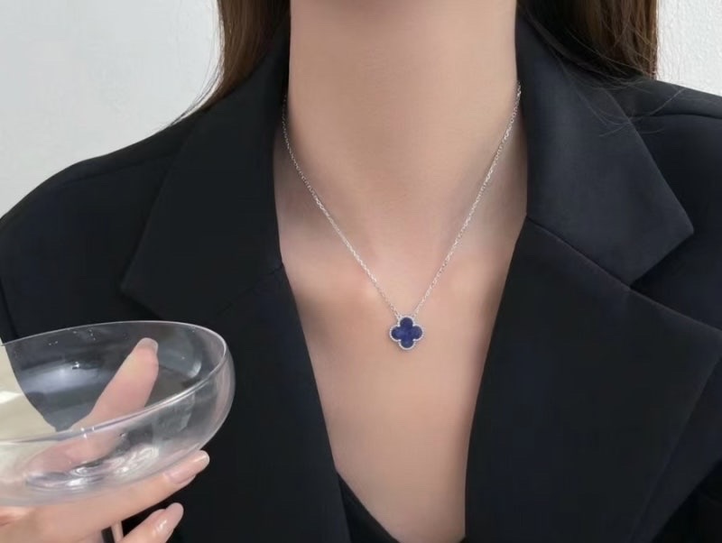 반클리프 아펠 빈티지 알함브라 팬던트 목걸이 피터사이트 새상품