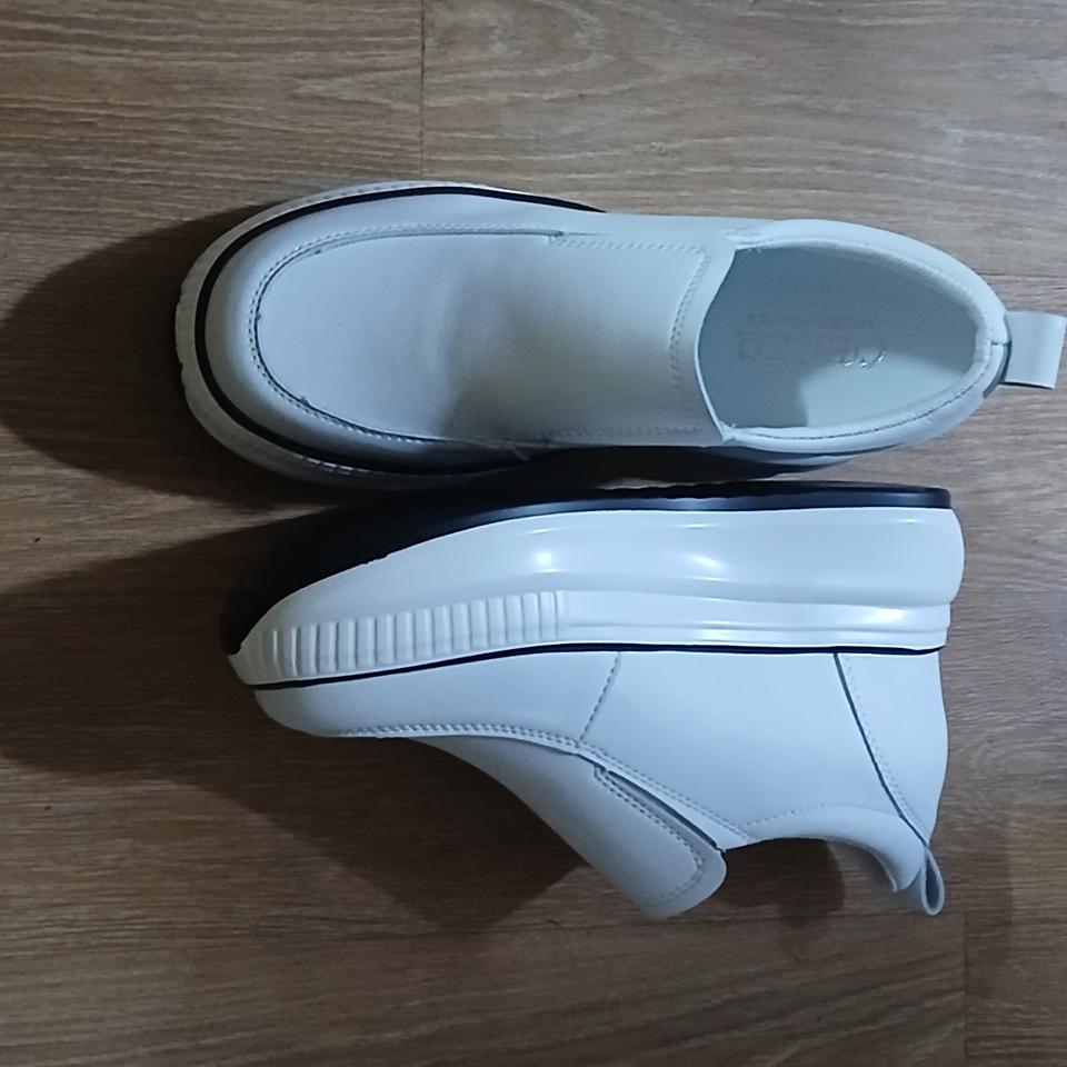 새상품  225  230