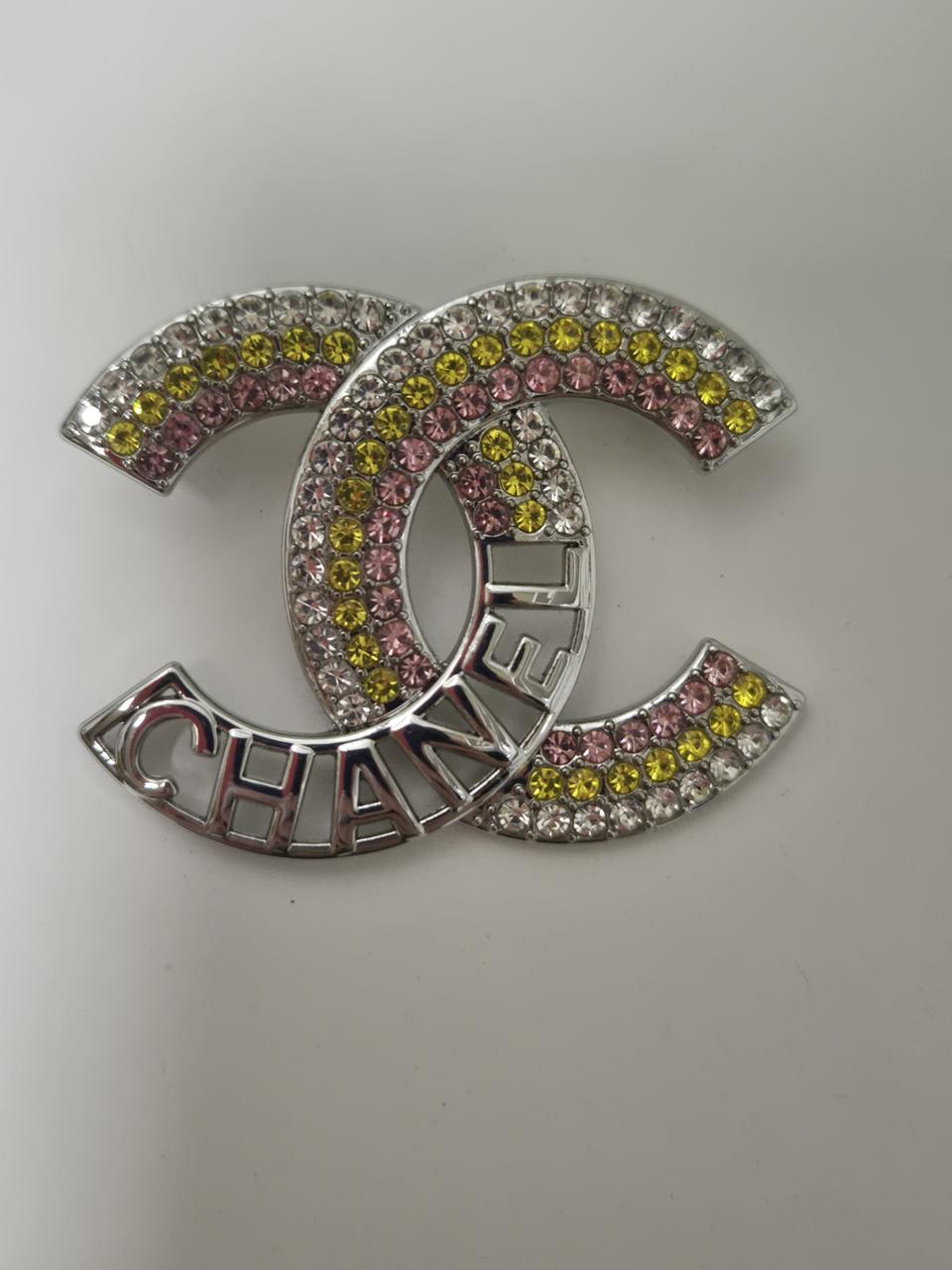 샤넬 브로치