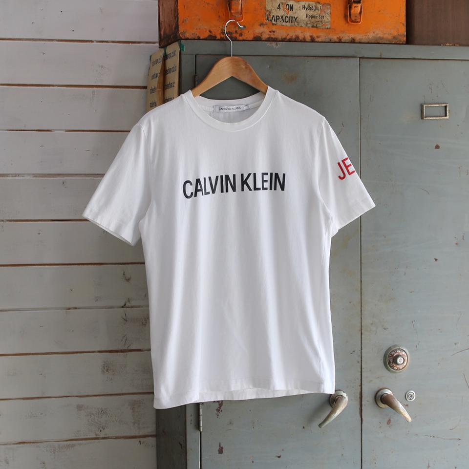 (착용컷) Calvin Klein 반팔 티셔츠 (남성용 100)