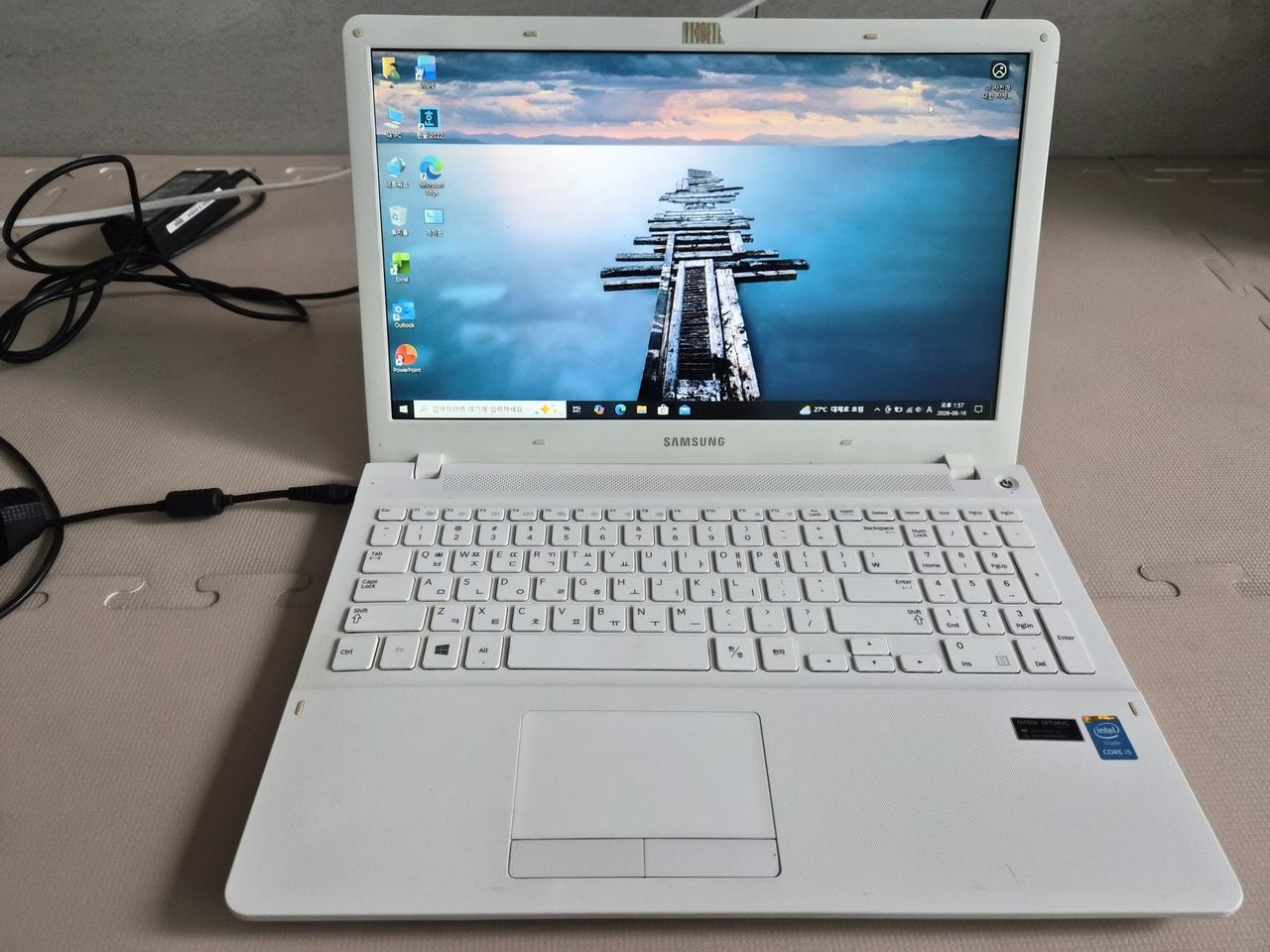 삼성 노트북 450r  i5  15,6 인치 팝니다