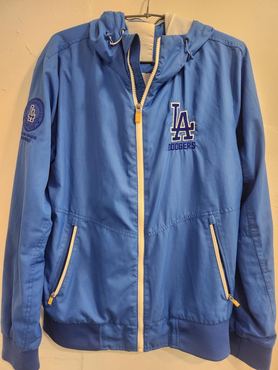 MLB 바람막이