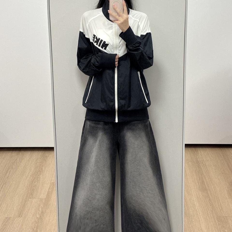 나이키 블랙 화이트 경량 바람막이 자켓