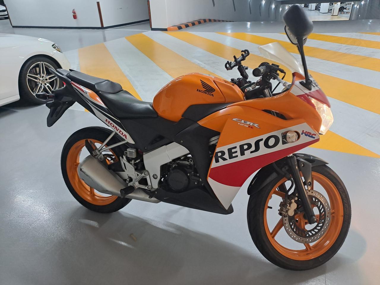 혼다 CBR125R 렙설 팝니다