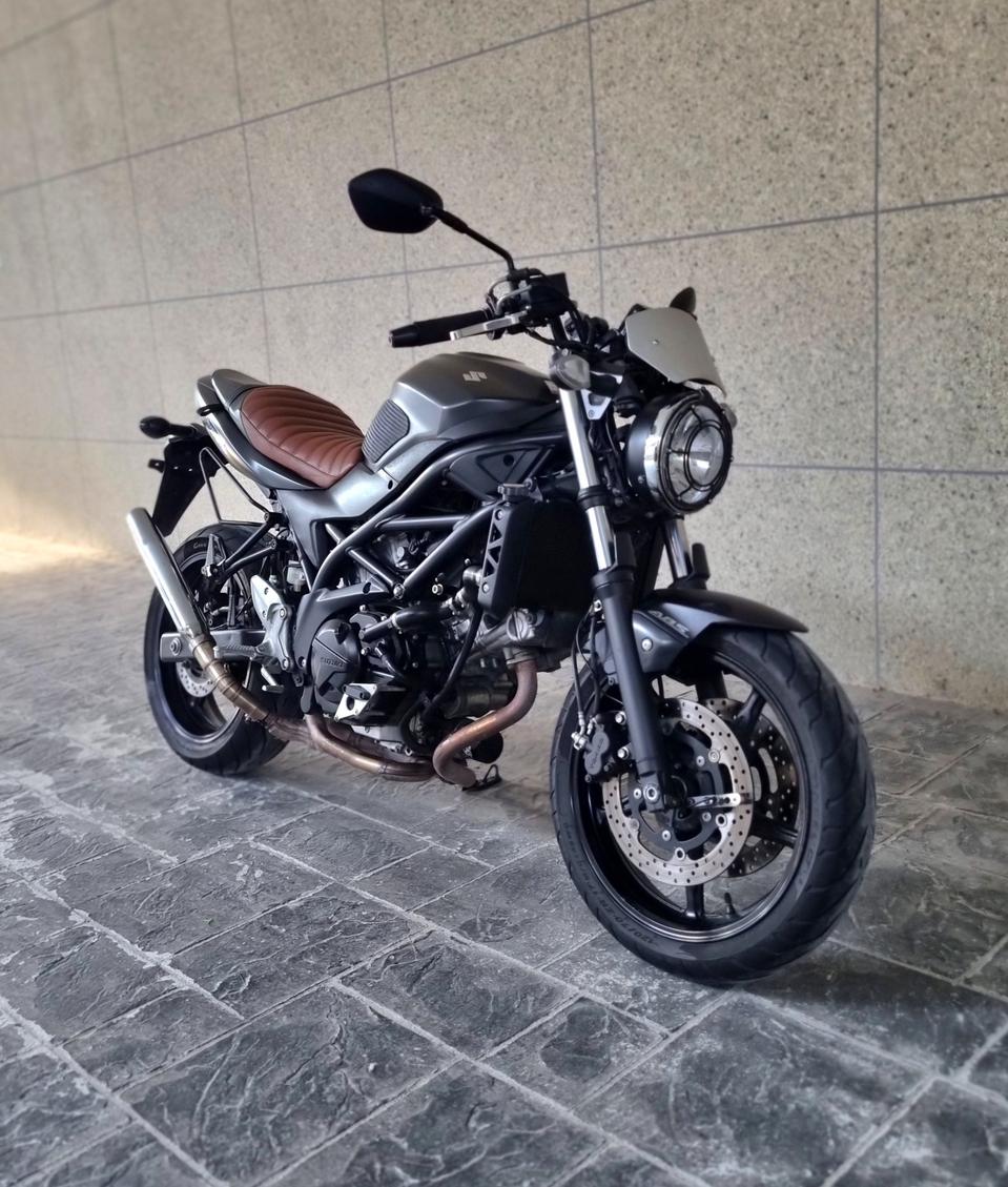 스즈키 SV650 커스텀 바이크 판매합니다