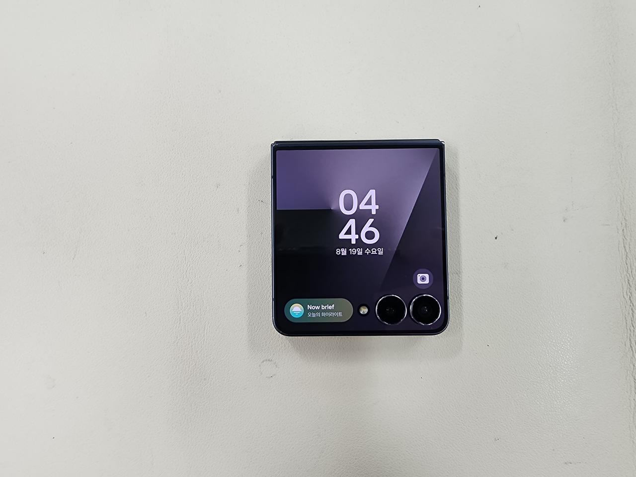 갤럭시플립7 512G 무잔상  액정상태굿 ^^