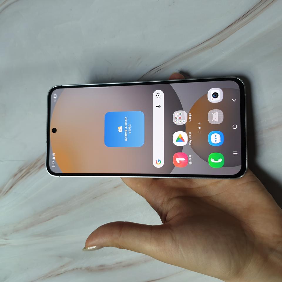 LG 갤럭시 S24FE 그레이 256G 저렴히 판매합니다