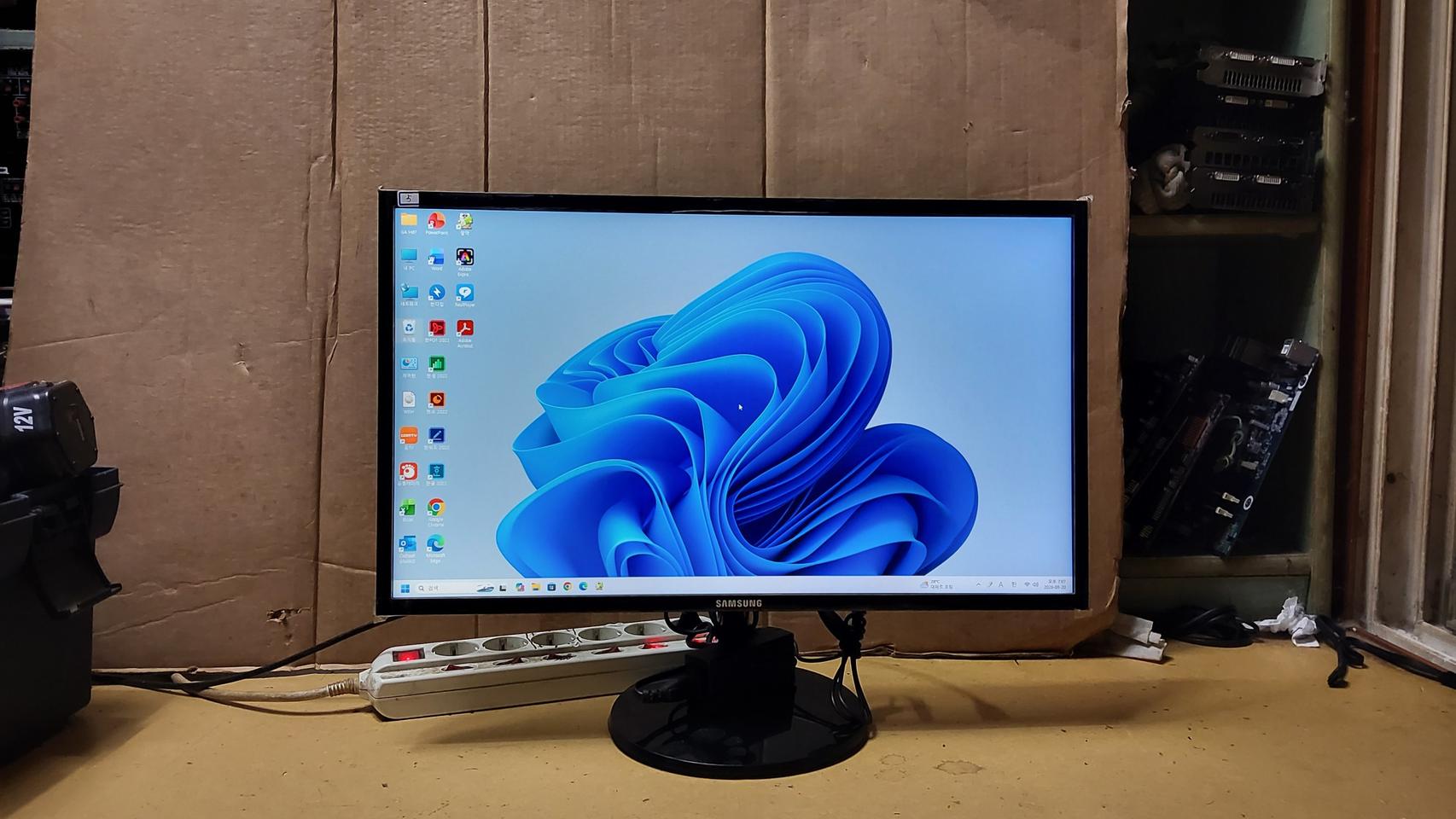 (5) 삼성 24인치 컴퓨터 LED 모니터 HDMI 지원 (6대 보유중