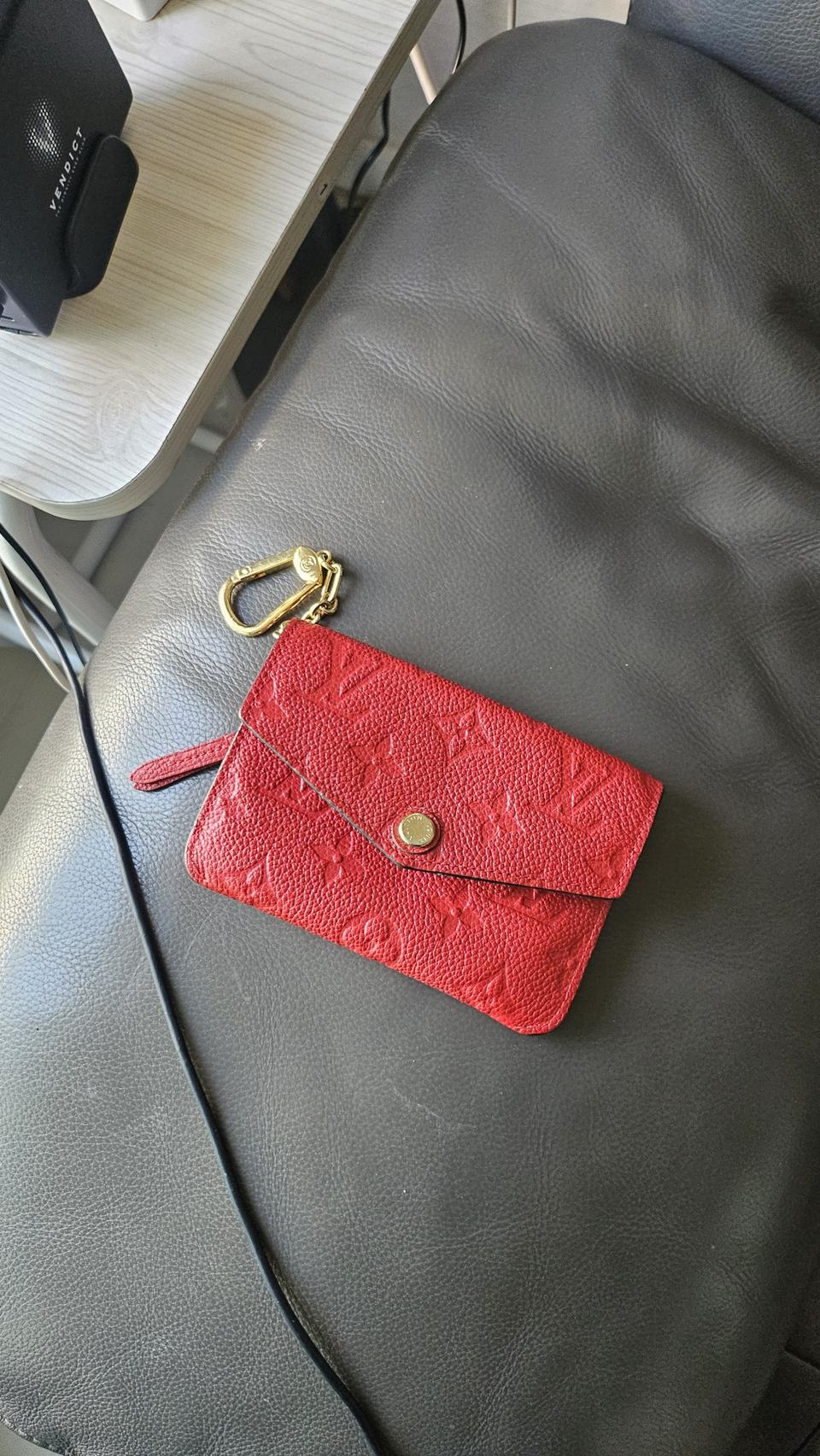 Louis Vuitton  앙프렝뜨 체리 키케이스