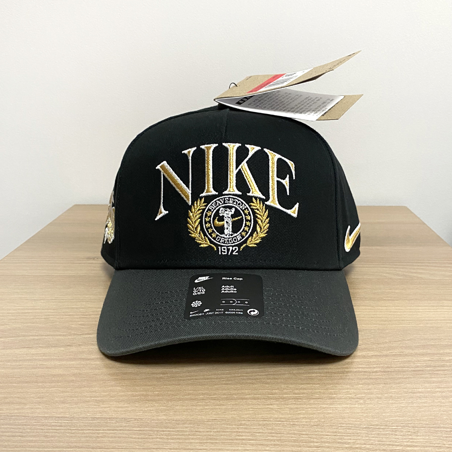 (새제품) 나이키 골드 자수 스냅백 야구모자 블랙 L~XL 빅사이즈