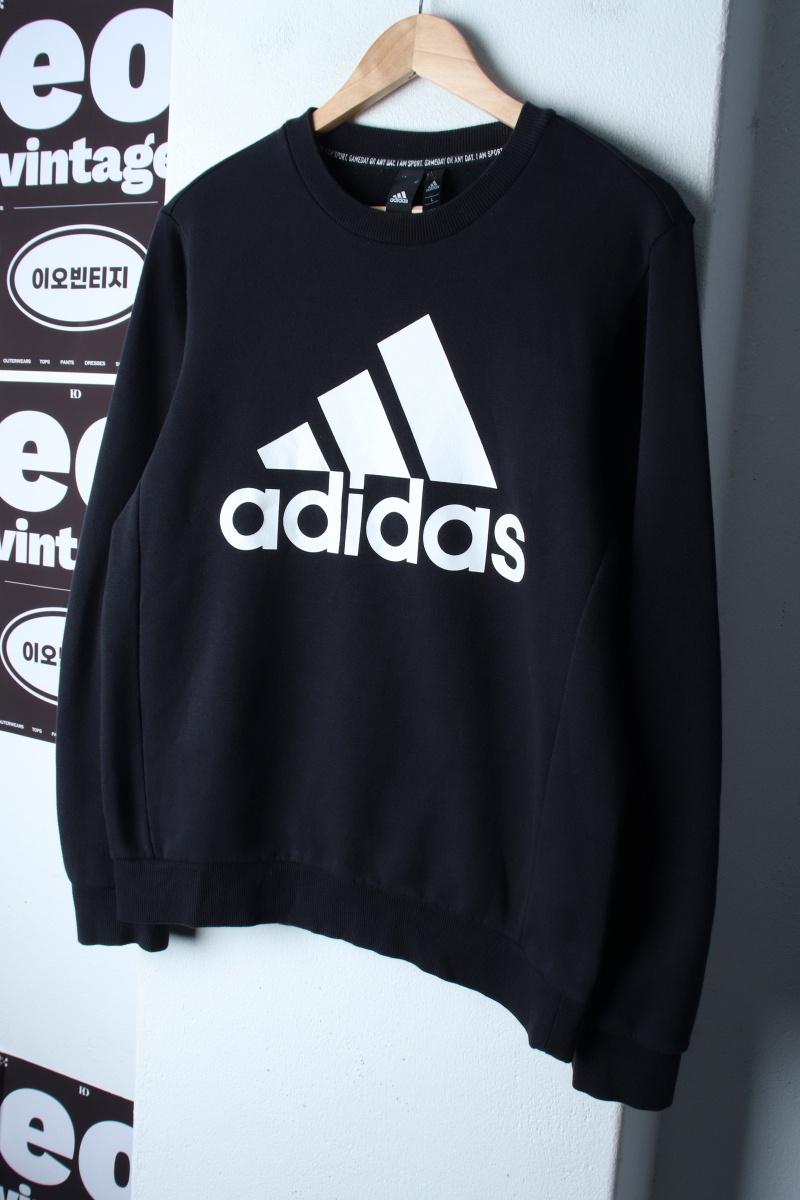 (L-XL) 아디다스 맨투맨 티셔츠 빅로고 블랙 기모 올드스쿨-H3738