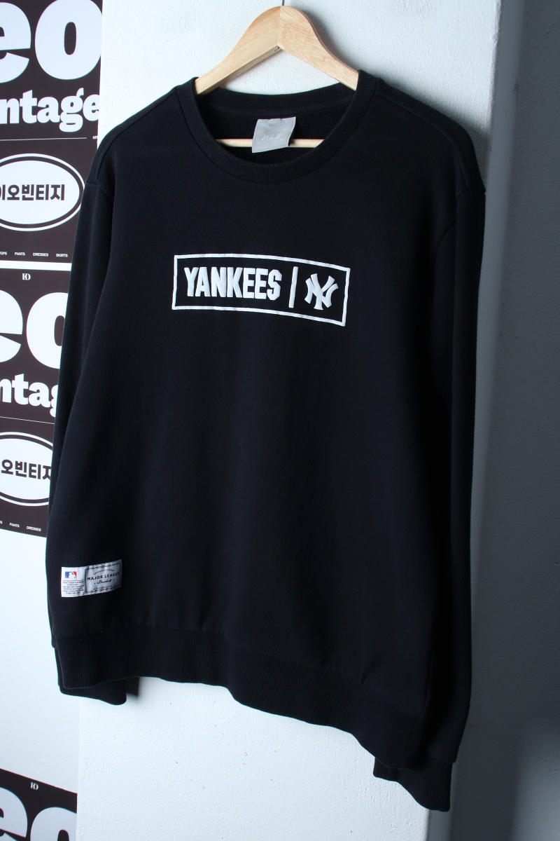 (XL) MLB 엠엘비 맨투맨 티셔츠 뉴욕양키즈 블랙 기모-H37390