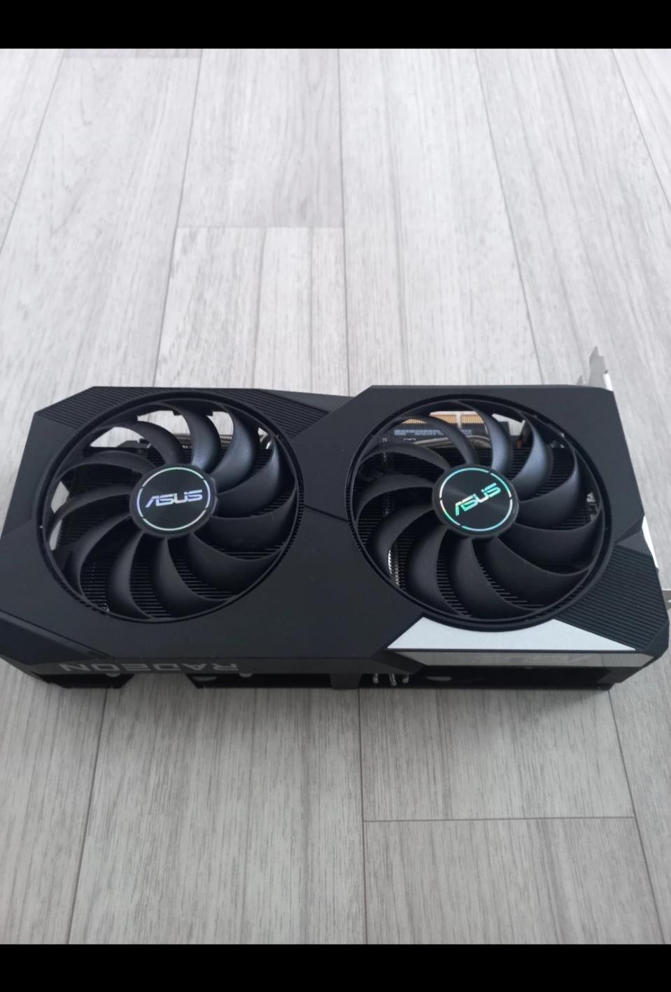 RX6600 8G 그래픽카드 팝니다