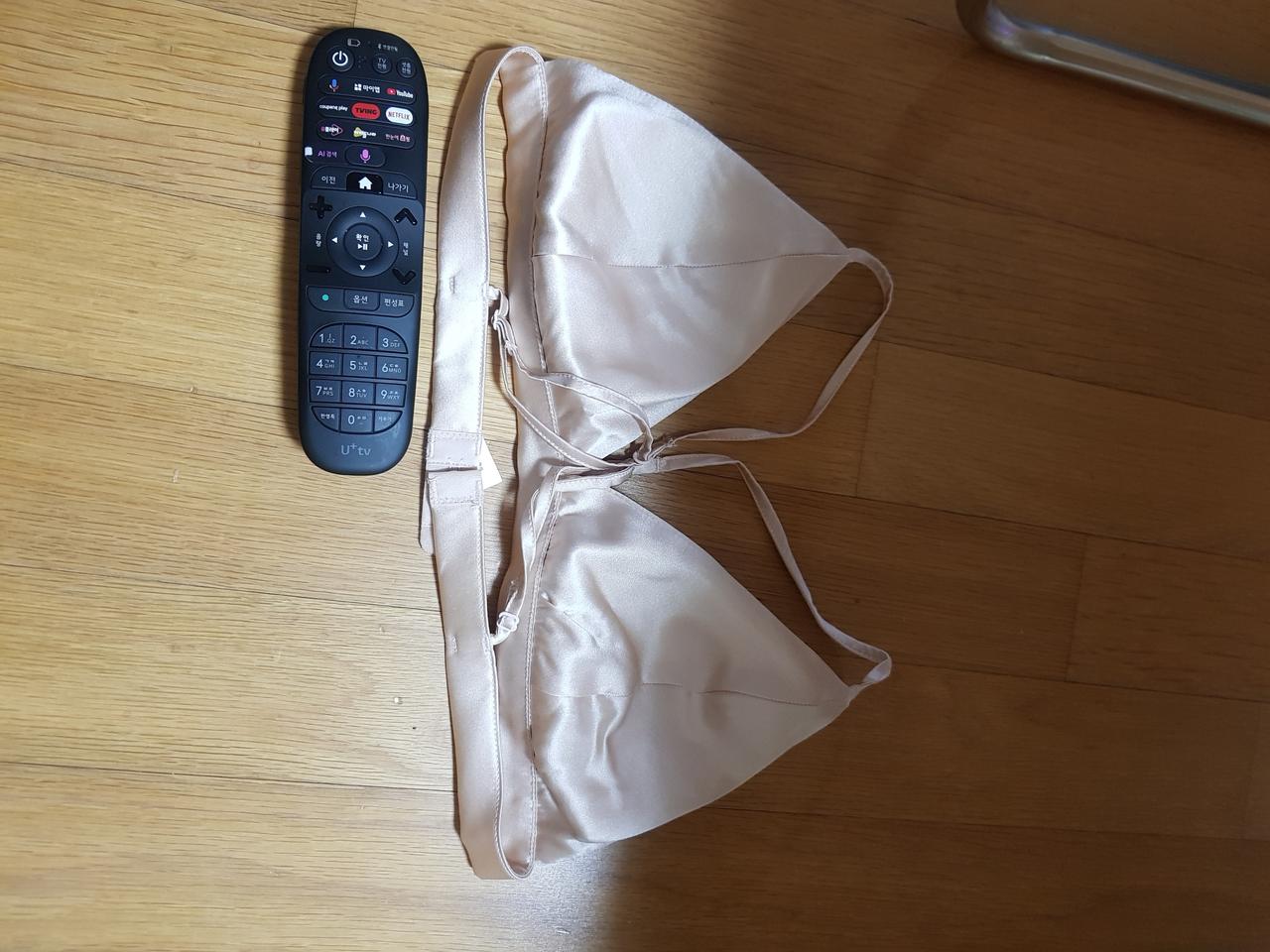 새상품 여성 속옷 겸 탑
