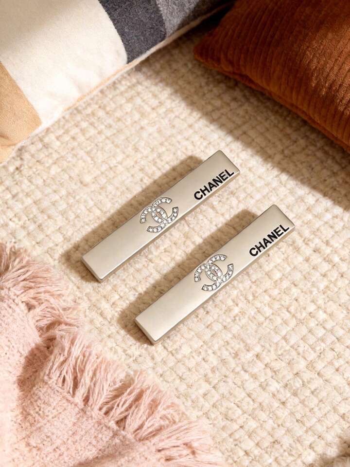 샤넬뷰티 실버 메탈 라인스톤 헤어 핀 2종세트