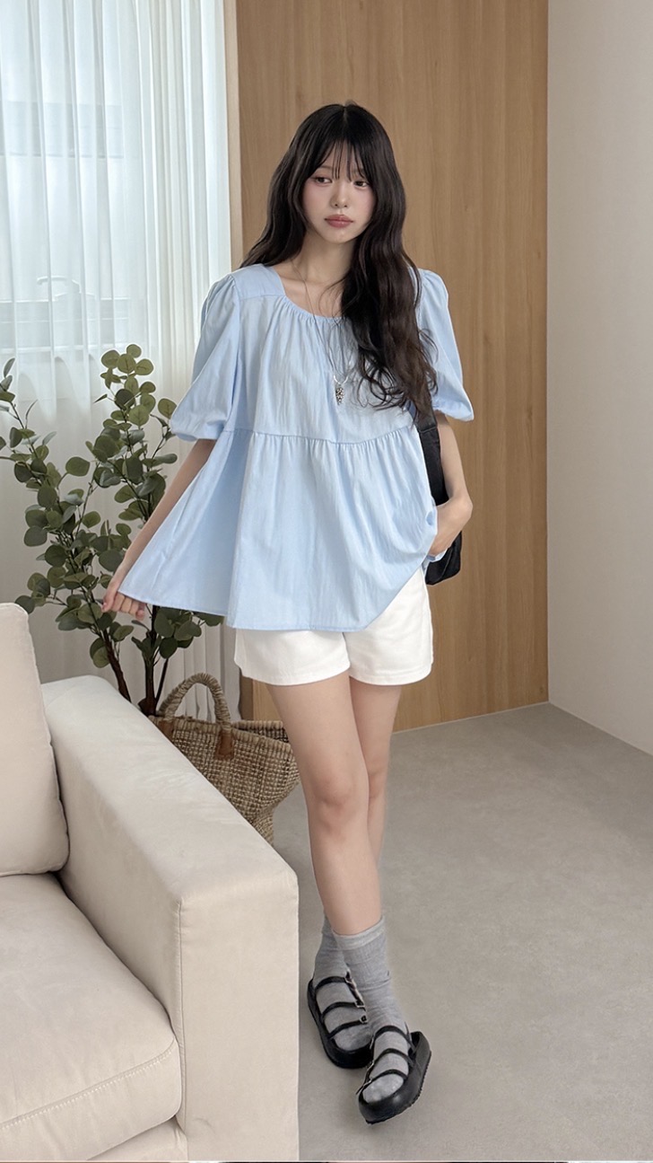 하늘색 퍼프블라우스