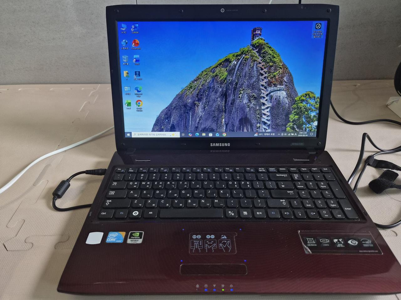 삼성노트북 r580  i3  15.6인치 팝니다