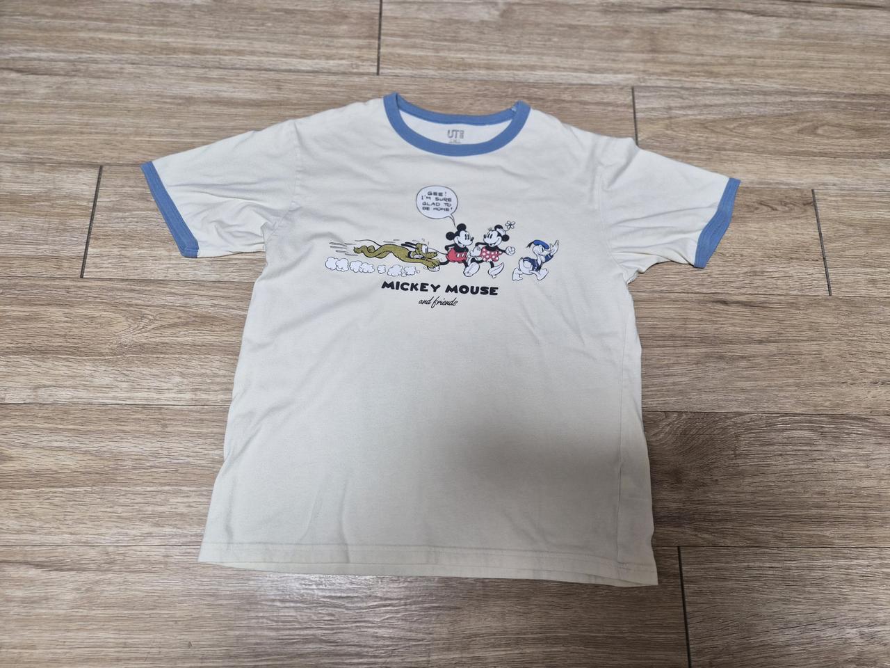유니클로 미키마우스 반팔티 160