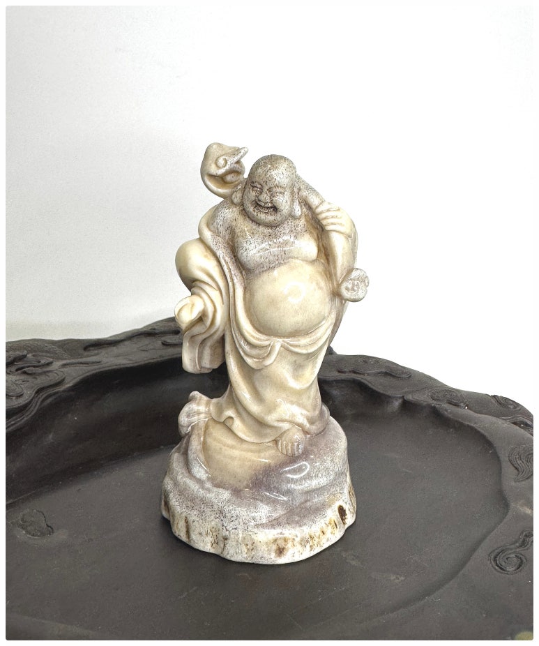 [골동품 / 고미술 / 재물운 소품] 희귀 천연 녹각 포대화상 조각상