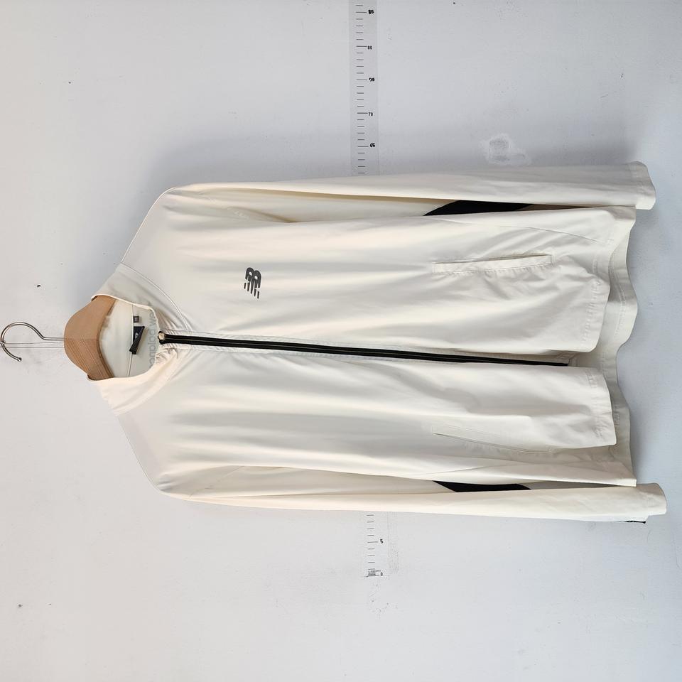  뉴발란스 집업 아이보리