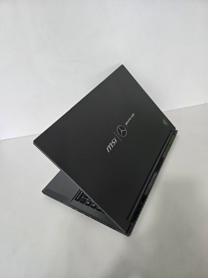 RTX4070!!>초초고사양 MSI16인치게이밍노트북