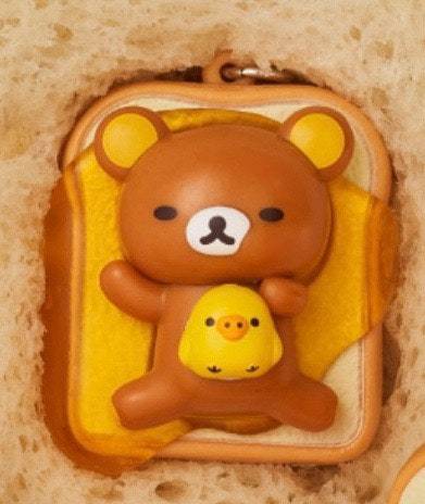 CGV 리락쿠마 식빵 키링 히든 삽니다