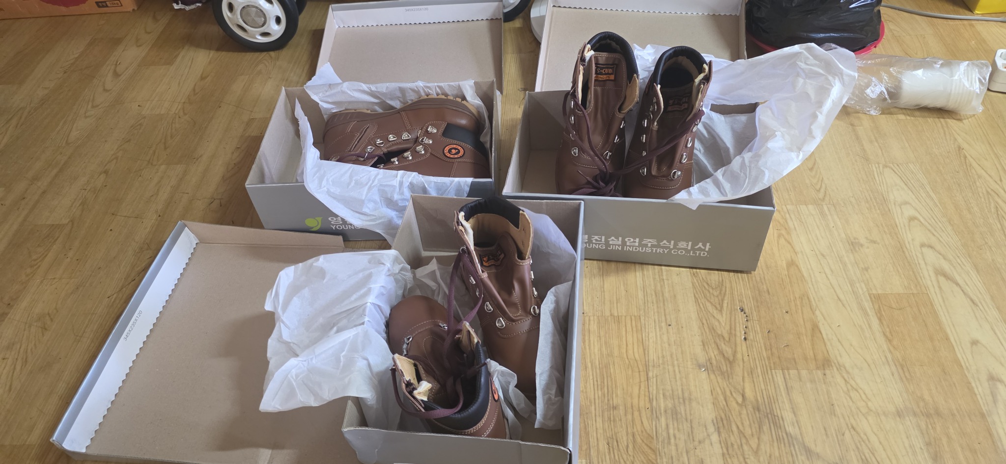 240 안전화 3컬래  일괄 미사용