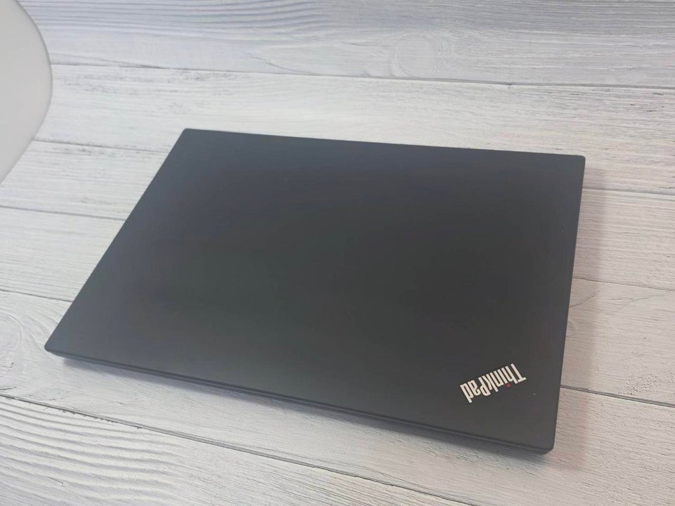 레노버 T470_i5 7200u 노트북 판매합니다.