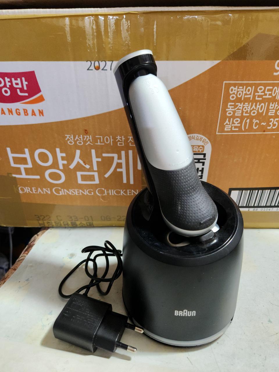 브라운 S7 전기면도기 칼날 새것으로 교환해서 판매합니다