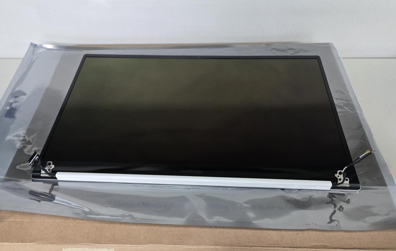 미사용)NT951(NT950)XDB  A급 액정 팜