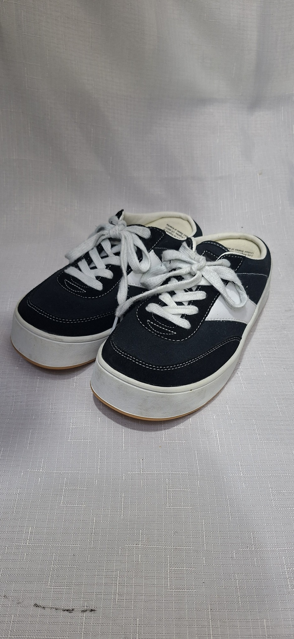 235 VLADO FOOTWEAR 슬립온