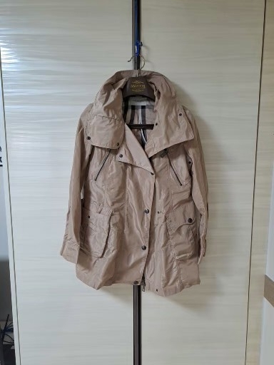 버버리 하프 타프타 바람막이
