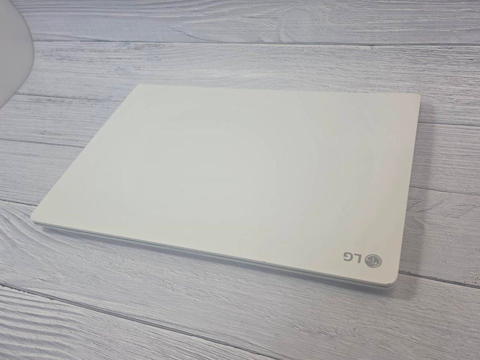 LG그램 13Z970_i5 7200u 노트북 판매합니다.